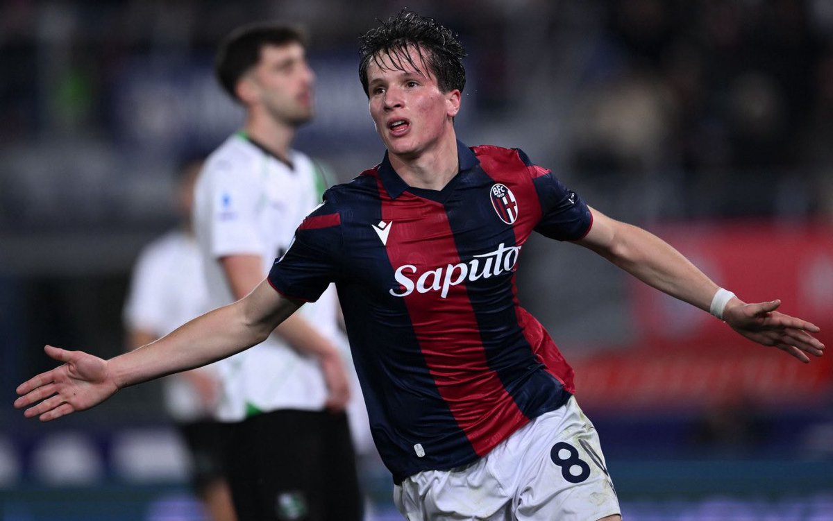 AllRoundLazio's tweet image. 🚨| #Fabbian: la proposta #Lazio è di 12 milioni più bonus. Anche in giornata la Lazio ha provato per #LoftusCheek, ma il Milan non vuole venderlo.

— @AlfredoPedulla