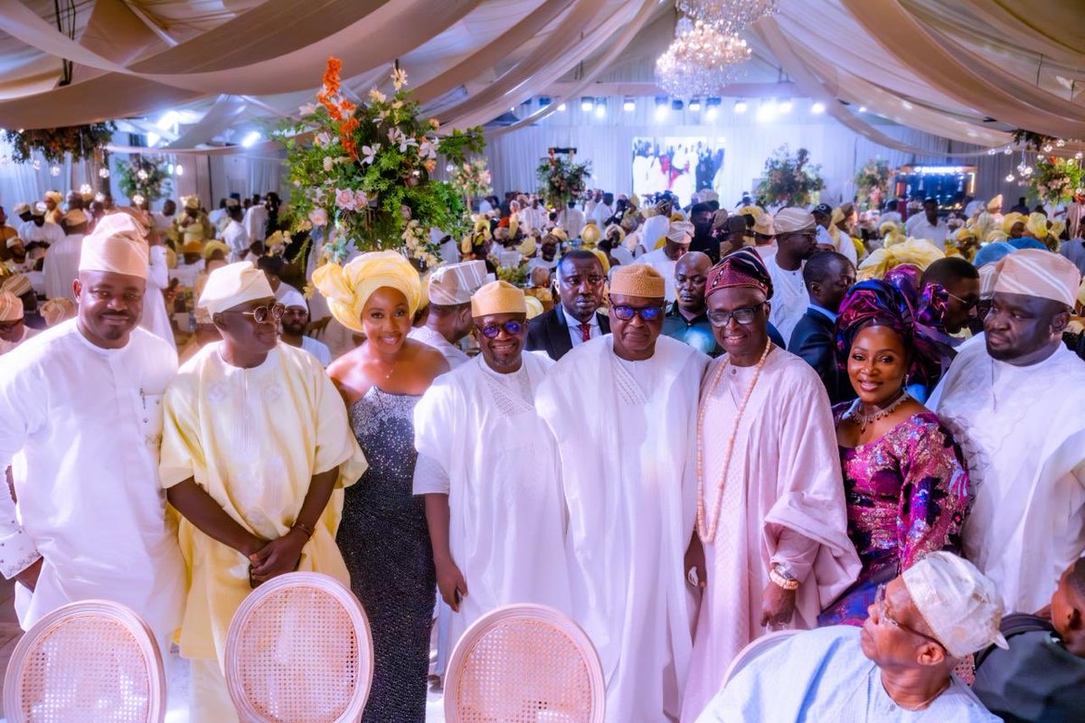 Happy 80th Birthday to our Papa Prophet Dr Samuel Kayode  Abiara🎉🎉🎉🎉🎉🎉🎉 We love and honour you Sir 🥳🥳🥳🥳🥳🥳 All the way  from Winnipeg Manitoba🧡🧡🧡🧡🧡❤️❤️❤️❤️❤️🎉🎉🎉🎉🎉🎉🎉 Cc Bidemi Olaoba, image size:1200x800