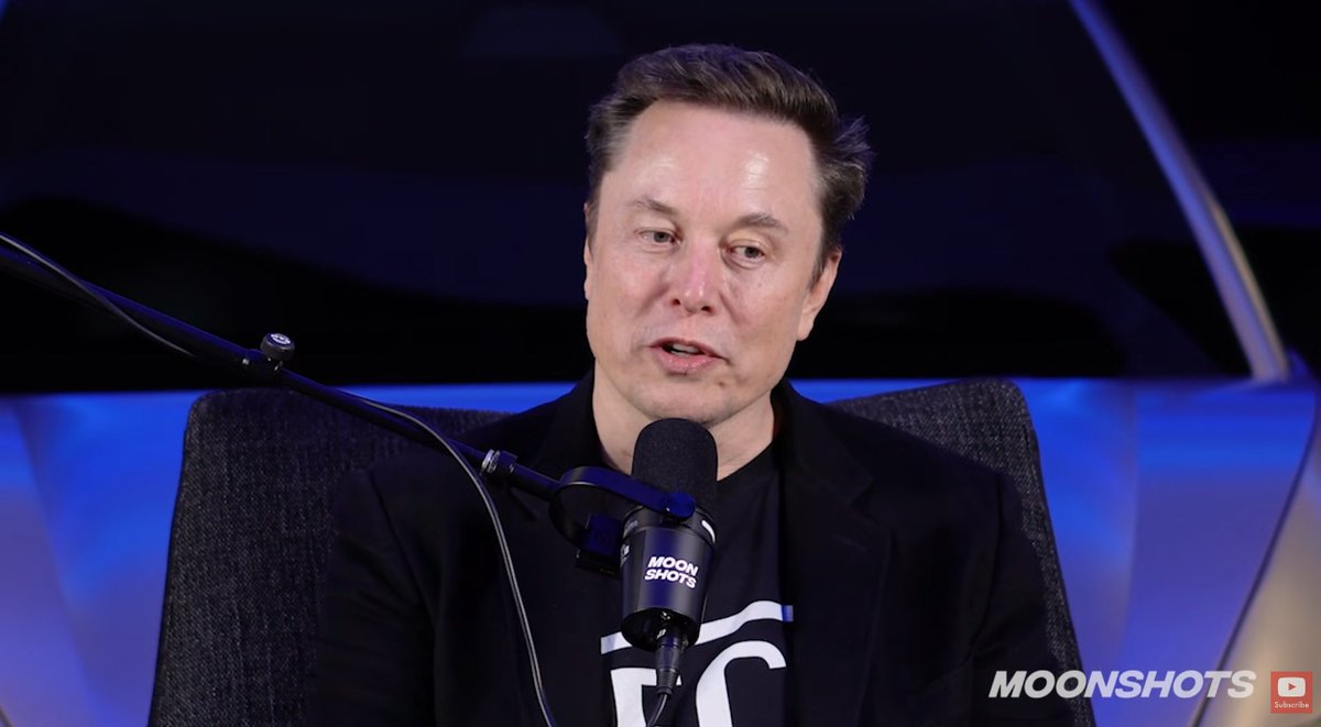 CernBasher's tweet image. Recursive Multiplicable Triple Exponential

Elon - "Here's the thing to understand about humanoid robots in terms of the rate of improvement. 

You have three exponentials multiplied by each other.

You have an exponential increase in the AI software capability. 

Exponential…