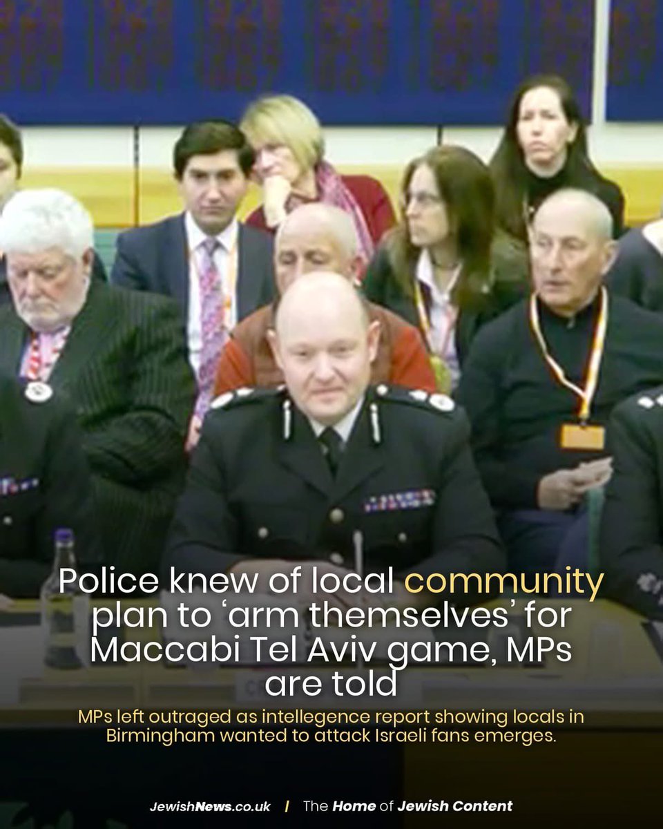 Michael Rowe tweet media