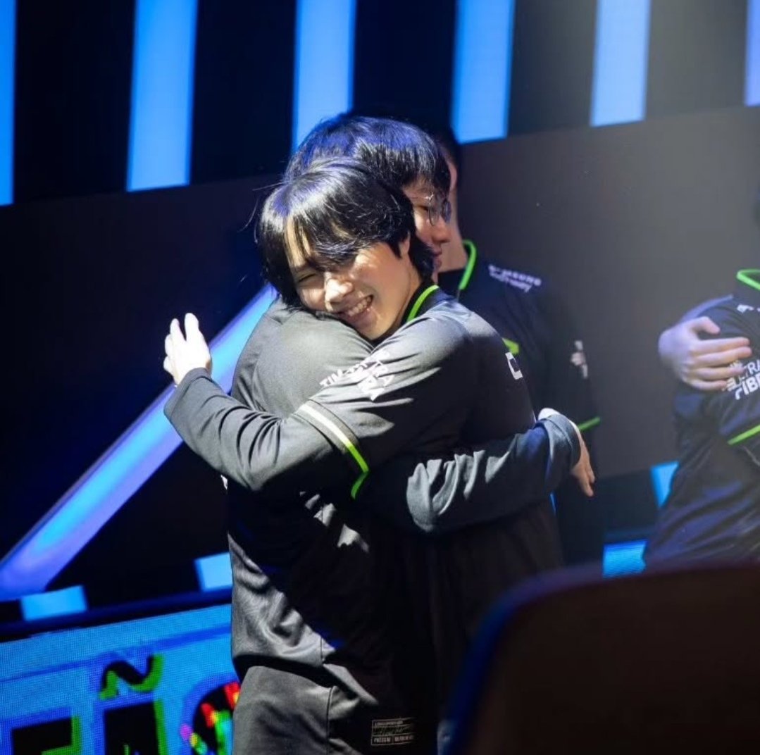 BCazato's tweet image. Feliz Aniversário Croquinho 💚✨
Que Deus te abençoe sempre e que tu volte logo pra nós 🙏🏻💚 @crocjg