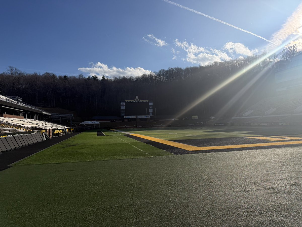 josh(ua) williams tweet media