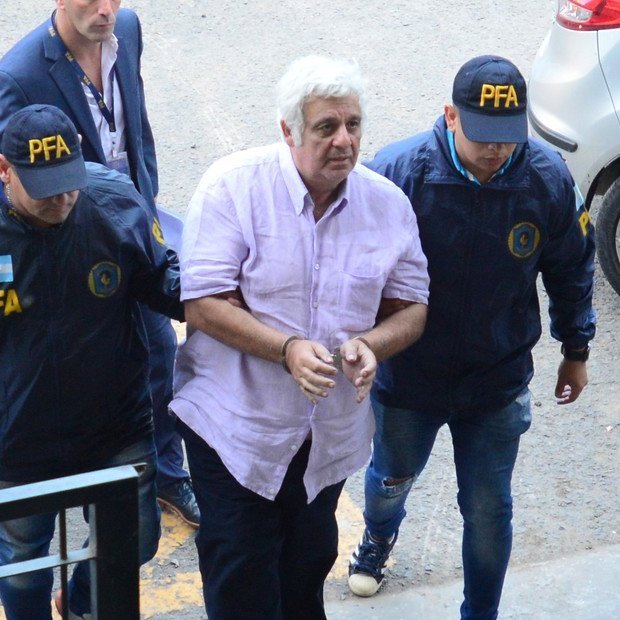 La justicia cerró una causa contra Samid por evación impositiva porque prescribió. Realmente este país es una joda. Pura impunidad.