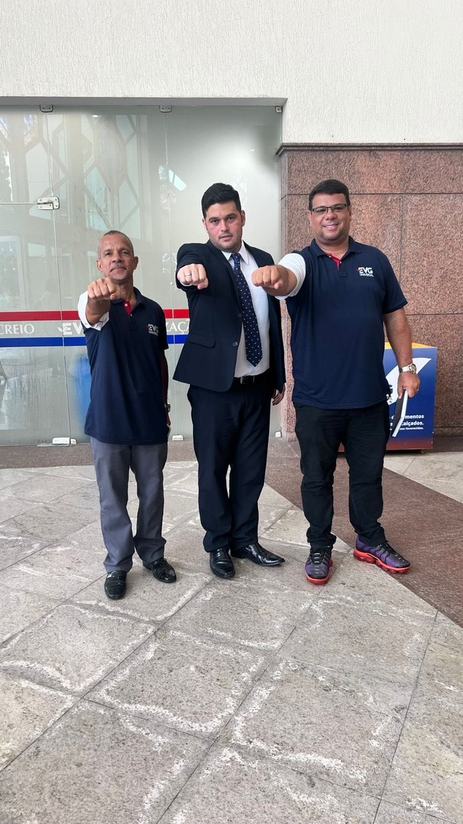 JeanFPM's tweet photo. @IntelliMen27 #DesafioIntelliMen1 concluído: Meu parceiros oficiais são Wagner, Sérgio e Afonso. https://t.co/JHjzbk0fgH