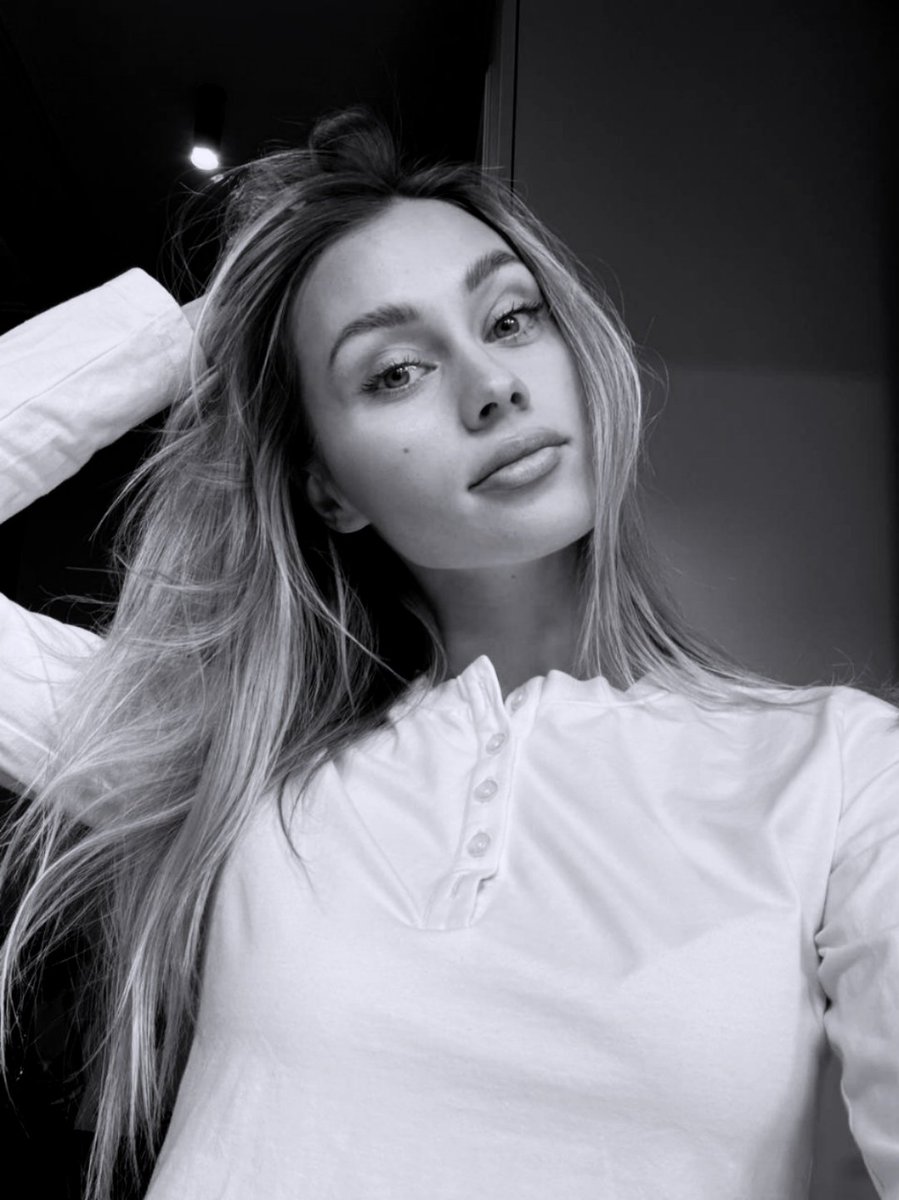 откисаем после новогодних праздников ну нельзя столько есть, надо начинать худеть с завтрашнего дня