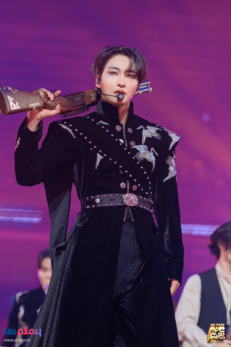 mingititis's tweet image. seonghwa x mingi unit would be crazy actually now that i think about it…