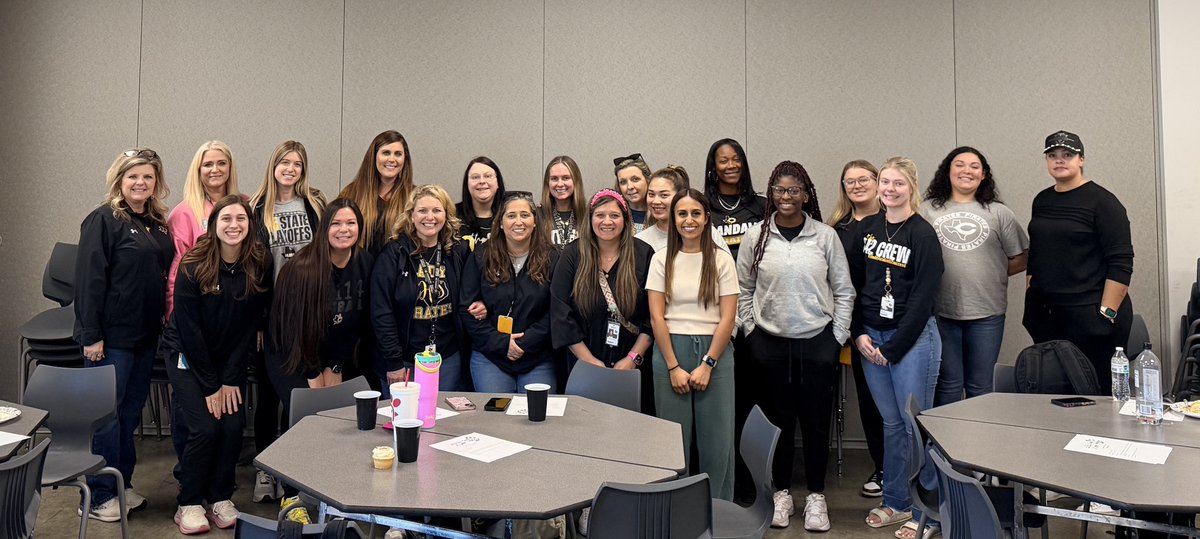 skywomack27's tweet image. Crandall ISD had a great “Seat at the Table” luncheon today to kick off the new year. Thanks to all the female coaches who showed up, spoke up, and shared valuable input. Your voice matters! Special thanks to our AD for the support of this initiative. #inspire #aspire