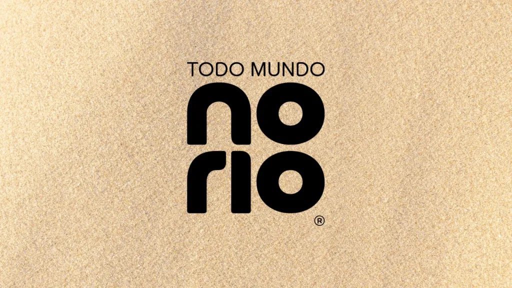 acervo demi lovato tweet media