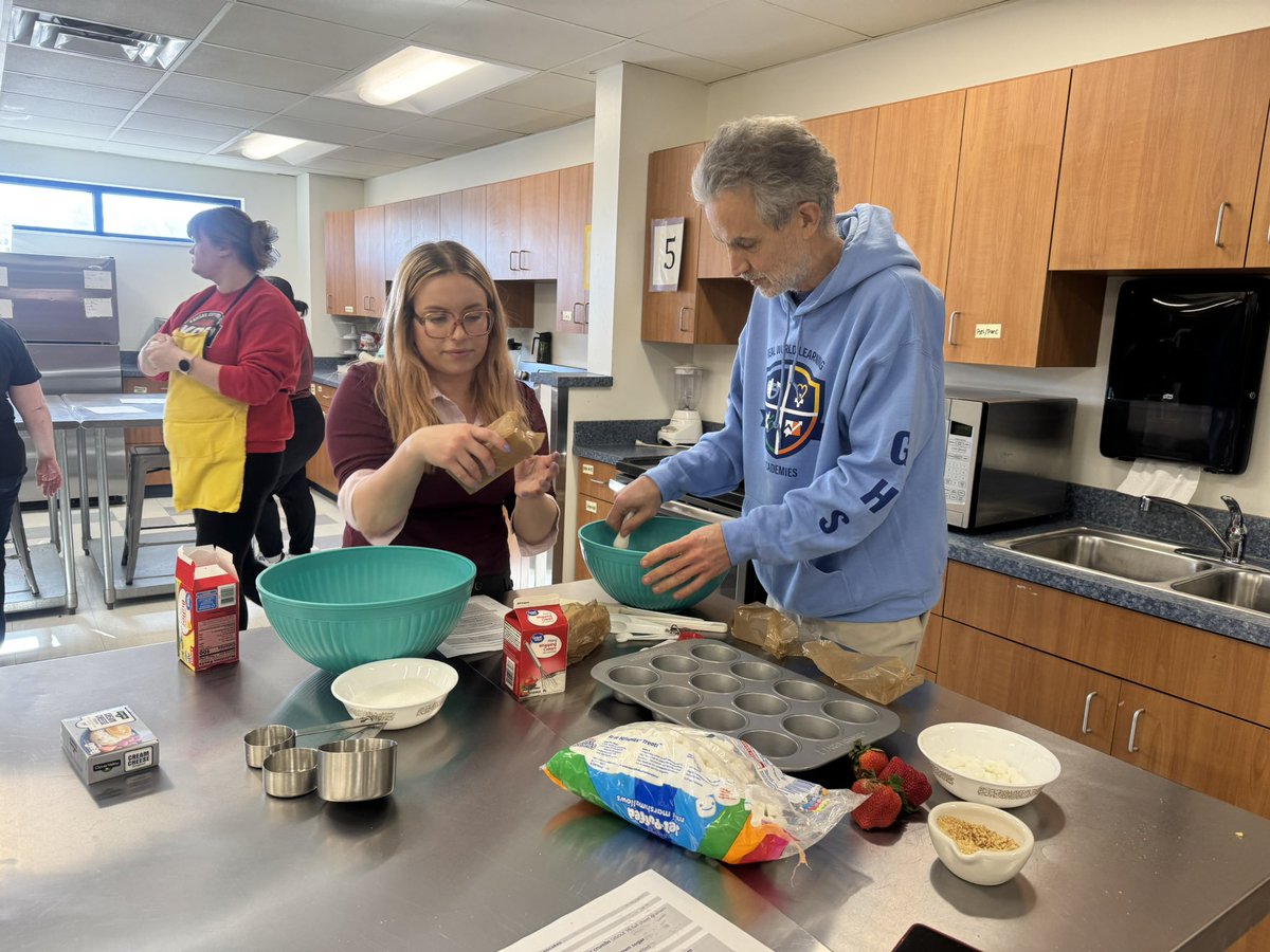 Dr. VaShawn Smith ΦΒΣ tweet media