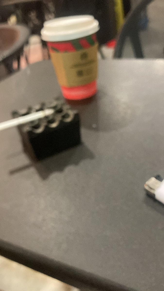 manyeticmelon's tweet image. herkesi evine gönderdik gazi clio yalnızlığı devam