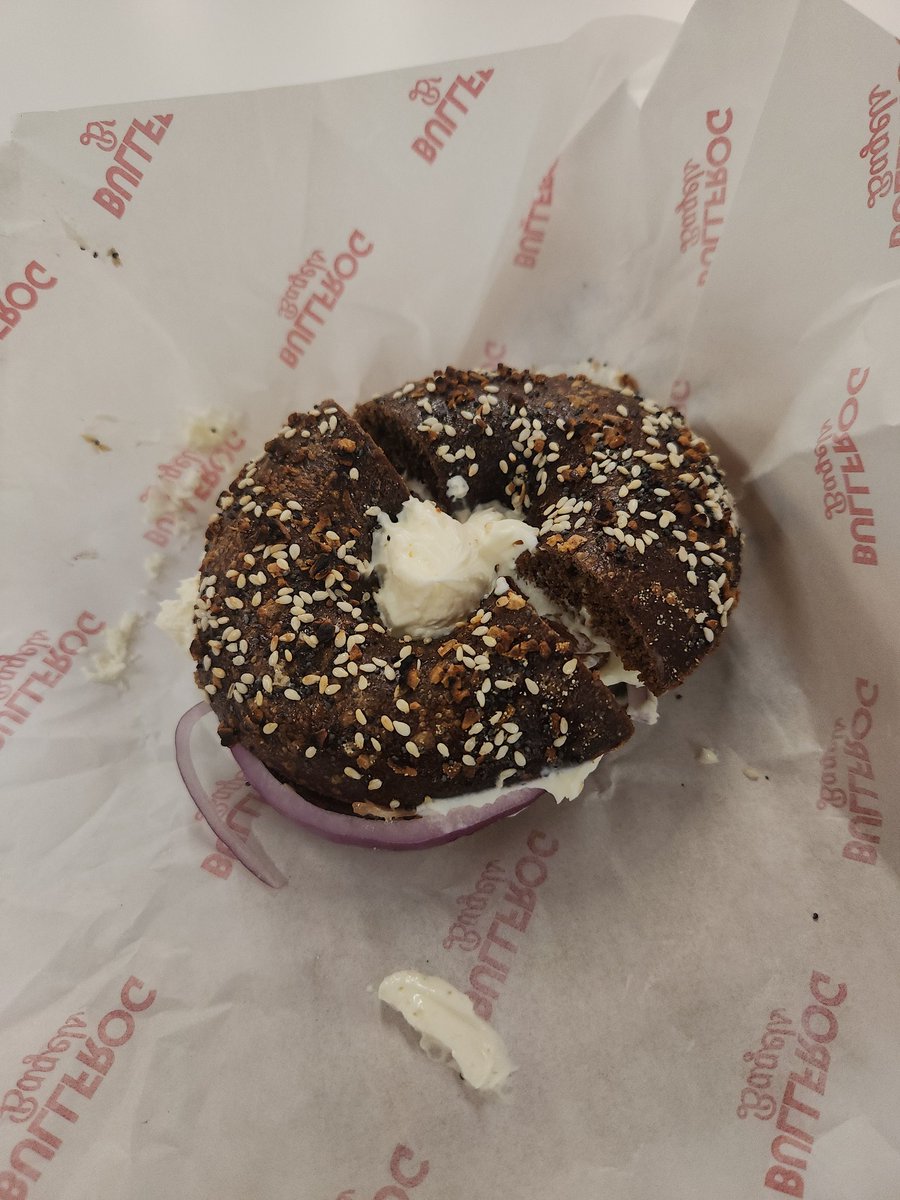 DC_Sandwich's tweet photo. Bullfrog Bagels, Western Market

Jake (Lox on Pumpernickle): 7.2/10 https://t.co/m6P5DEyG8r