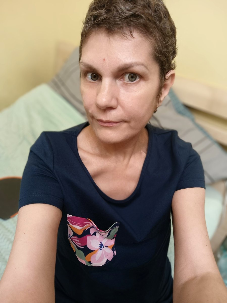 Надежда Нырцова
Надежда и её муж — политэмигранты. В Польше у Надежды нашли рак в 4ой стадии.
Бороться с раком очень тяжело. Еще тяжелее бороться с ним в эмиграции, когда ко всем вызовам добавляется жесточайшая битва за выживание. 

Реквизиты для помощи и тред о Надежде в реплаях