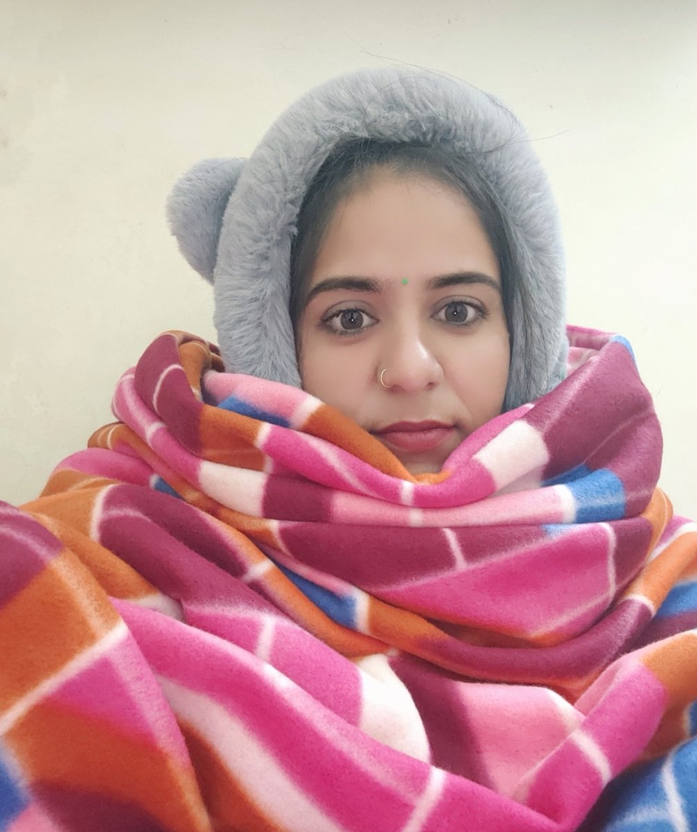 अतीत की बातों में उलझे बिना वर्तमान को जीना और भविष्य को अपनाना चाहिए।

सभी को ठंडी ठंडी सुबह की राम राम 🙏🙏