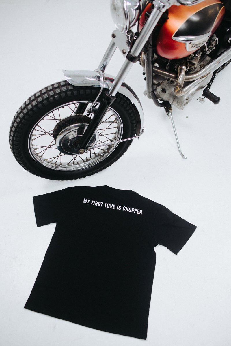 Fresh from the darkness ‼️
Let’s check and see, our material heavy weight cotton with good quality from good drunk people watching, no guarantee, but make you definitely cool‼️

Code : Ls Lg Api Pth 25
Price : Rp 355.000

Let’s support your local builder ‼️