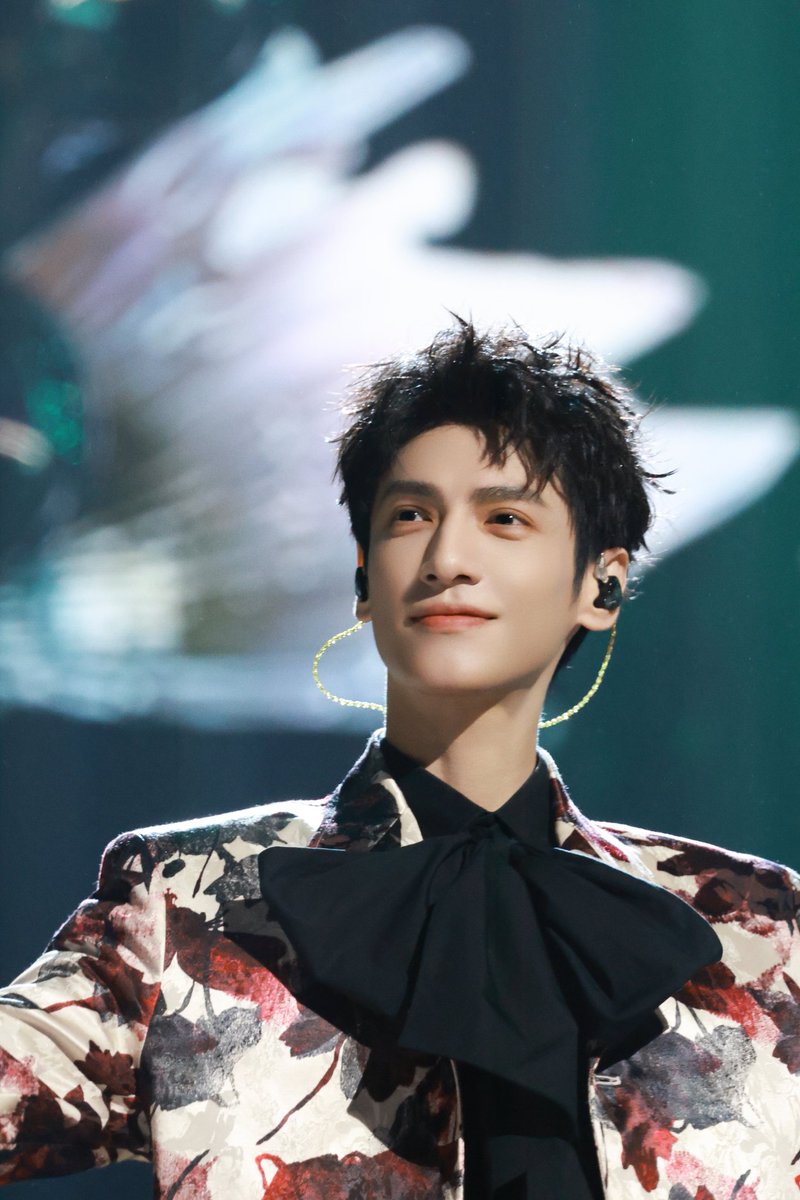 罗云熙Leo (@am_leoluo) on X