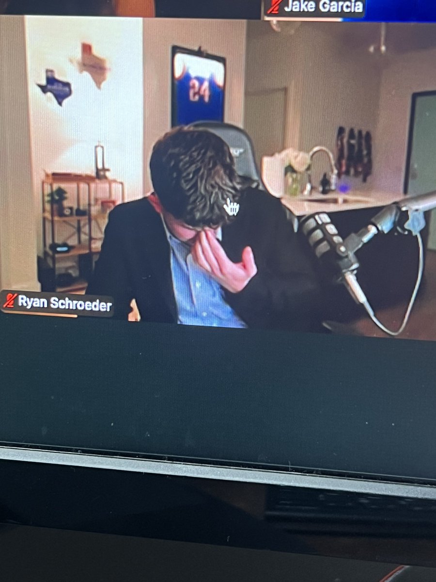 No Context TXPS tweet media