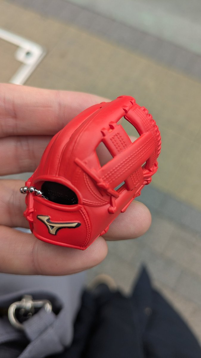 なんかめっちゃ魅力的なガチャガチャあってつい回してしまった