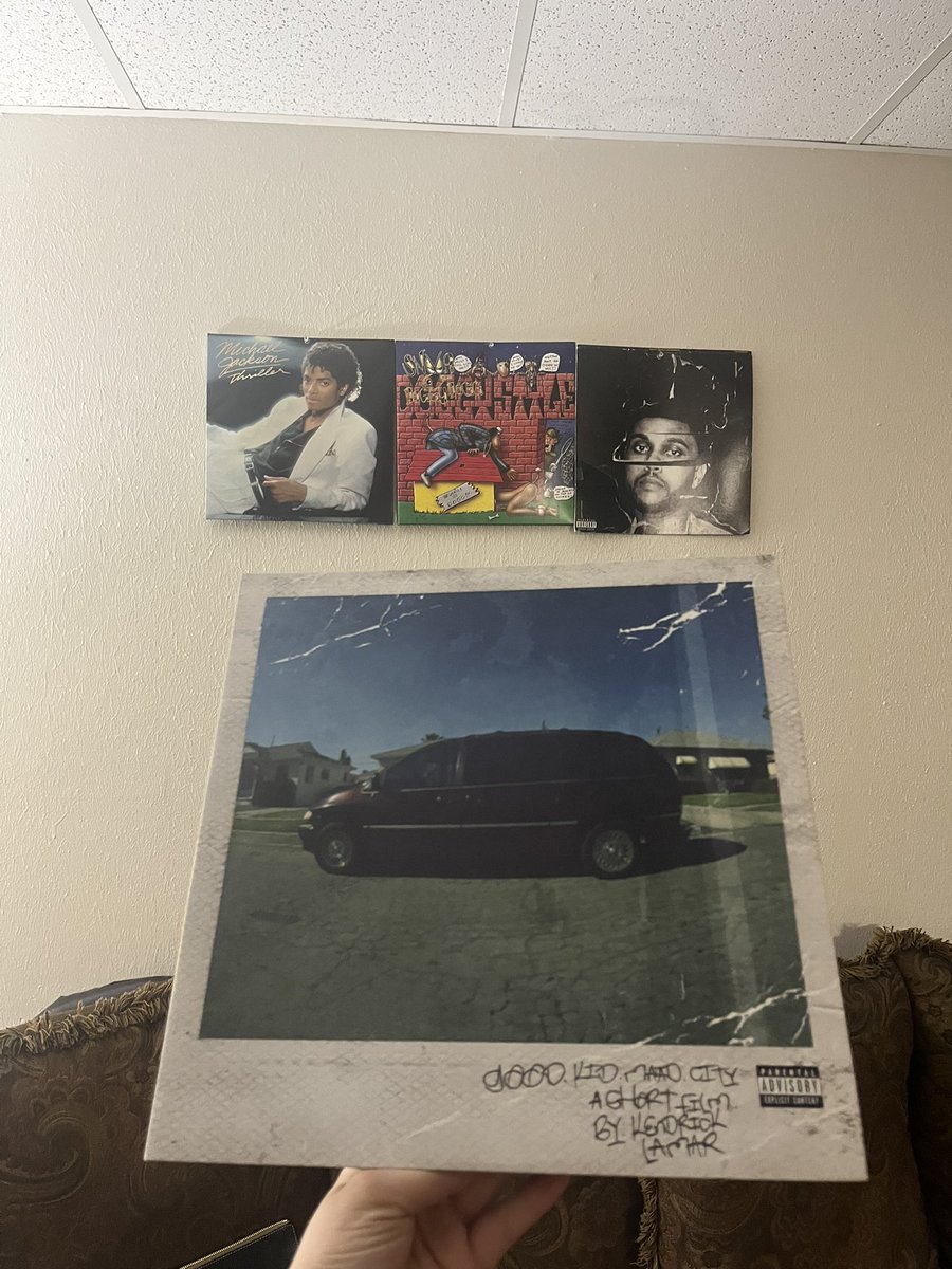 _Brunclemurda's tweet image. The 4 #Vinlys in question 🥹. So happy can’t wait to get more