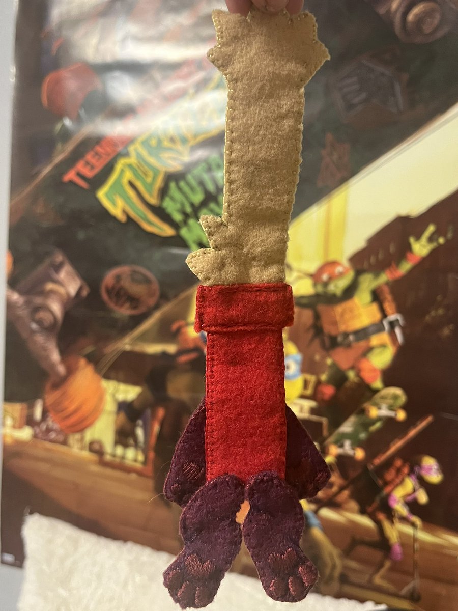 I finished reading #objectified and really liked it, so I made a little Dynamite to throw around 
#ObjectifiedComic