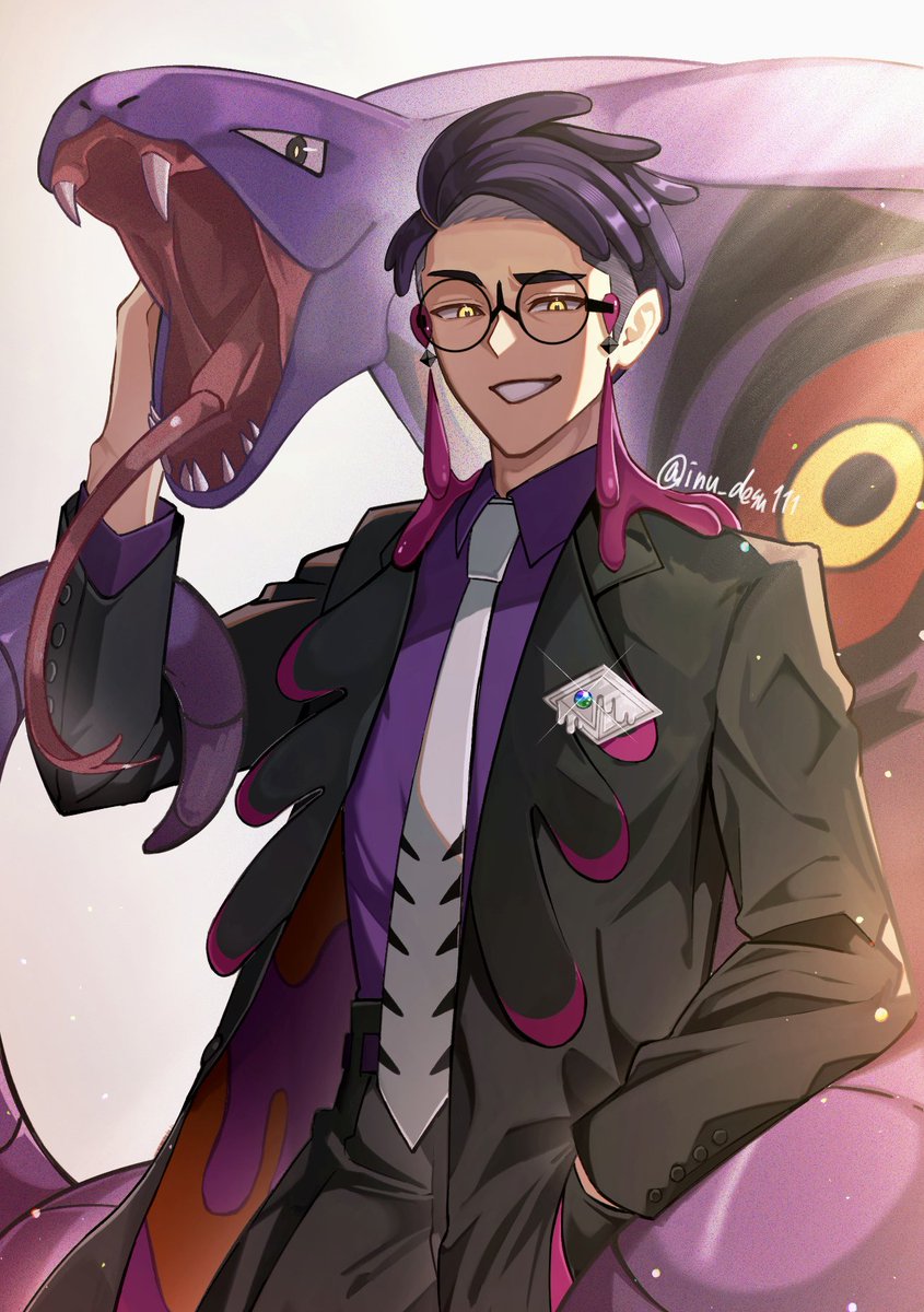 inu_desu111's tweet image. 上　真面目に描いた🐦‍⬛バ
下　ネタに走った🐦‍⬛バ
やれる幅が広い男すぎるだろ