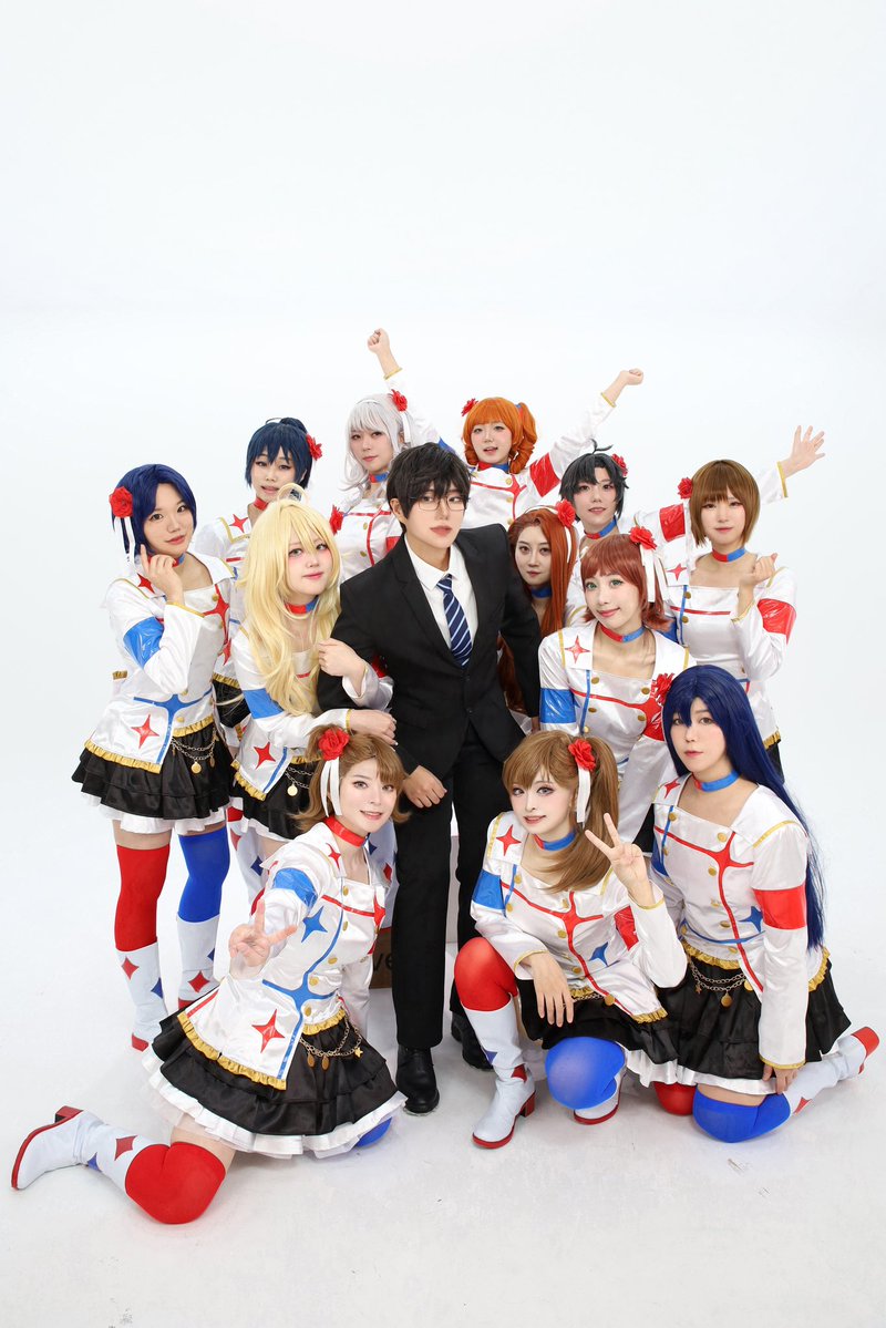 안뇽허삽니까…
올해 첫 사진 업로드는 … ~
가보로 간직할 미소님 사진으로 ^_____^

행복해 이거 사진 뽑아서 벽에 붙여두려고요………💝
함께 해주시구 허락해주신 모든 분들께 정말정말 감사할 따름입니다..🥹

정말 행복한 해가 되겠군뇽…🤤💖