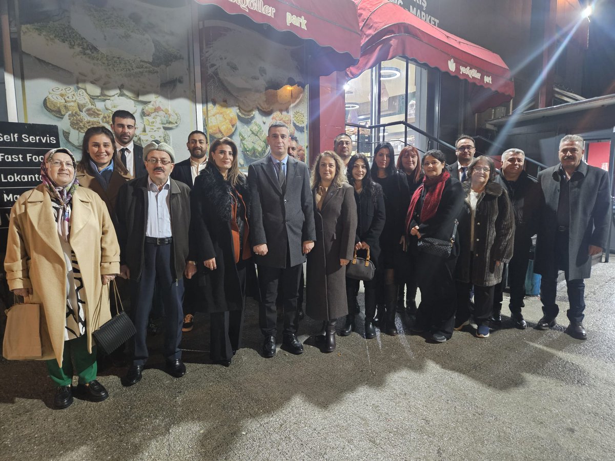 Yolumuz Ankara! Rotamız milletin huzuru..

Grup toplantımız için yollardayız. 

Genel Başkanımızın liderliğinde, ülkemizin geleceği için azimle çalışmayı sürdürüyoruz.

#devapartisi #alibabacan #kocaeli