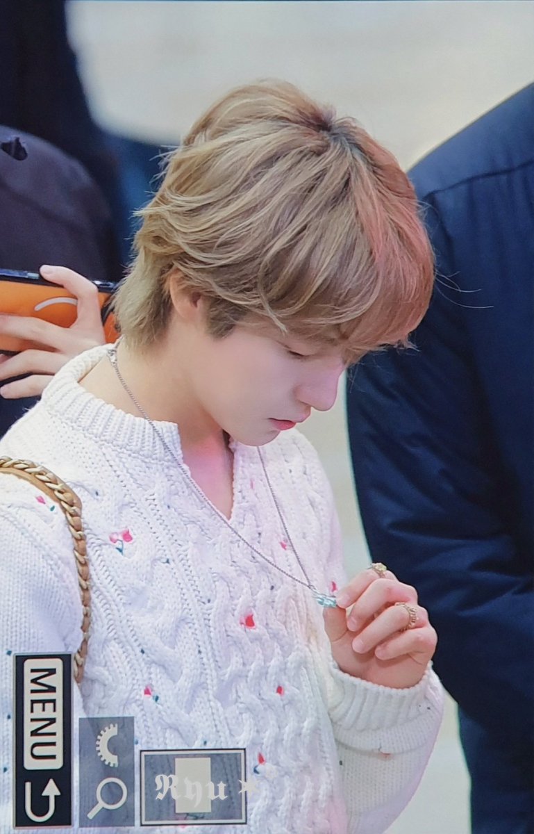 Rluversclub's tweet image. 260107 GMP

💎👀💞

#런쥔 #RENJUN #仁俊