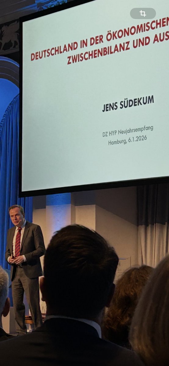 KerstenPeter2's tweet photo. At the DZ Hyp New Year's Kick Off in the #Hamburg Chamber of Commerce, Prof. @jsuedekum found that the German economy needs a new business model in a massively changed geopolitical environment. High investments in AI are very important for growth in order to remain competitive. https://t.co/yEcYZYkVCo