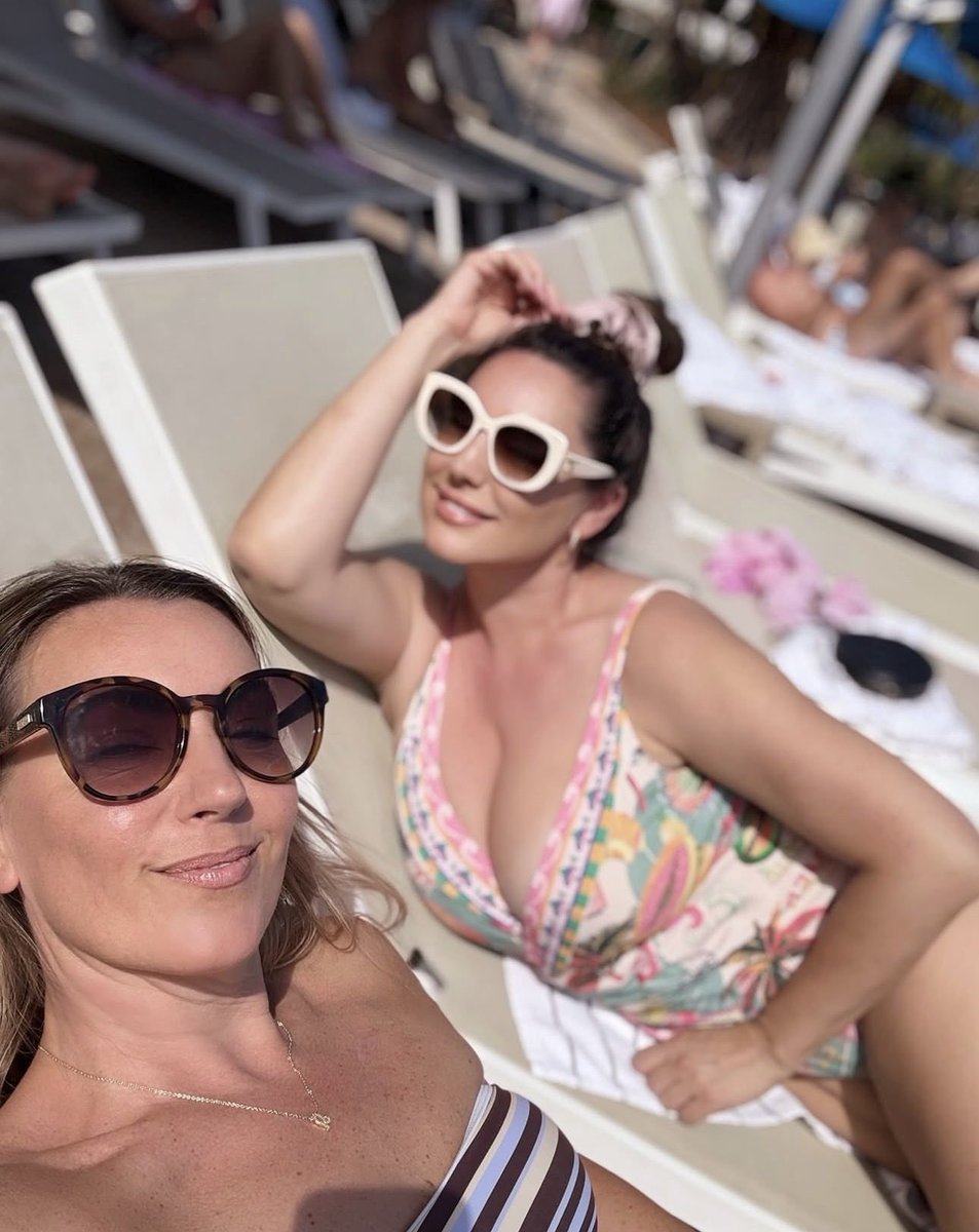 lisa kim tweet media