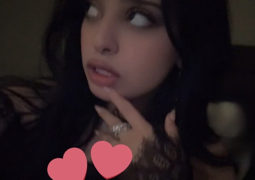 mu tweet media