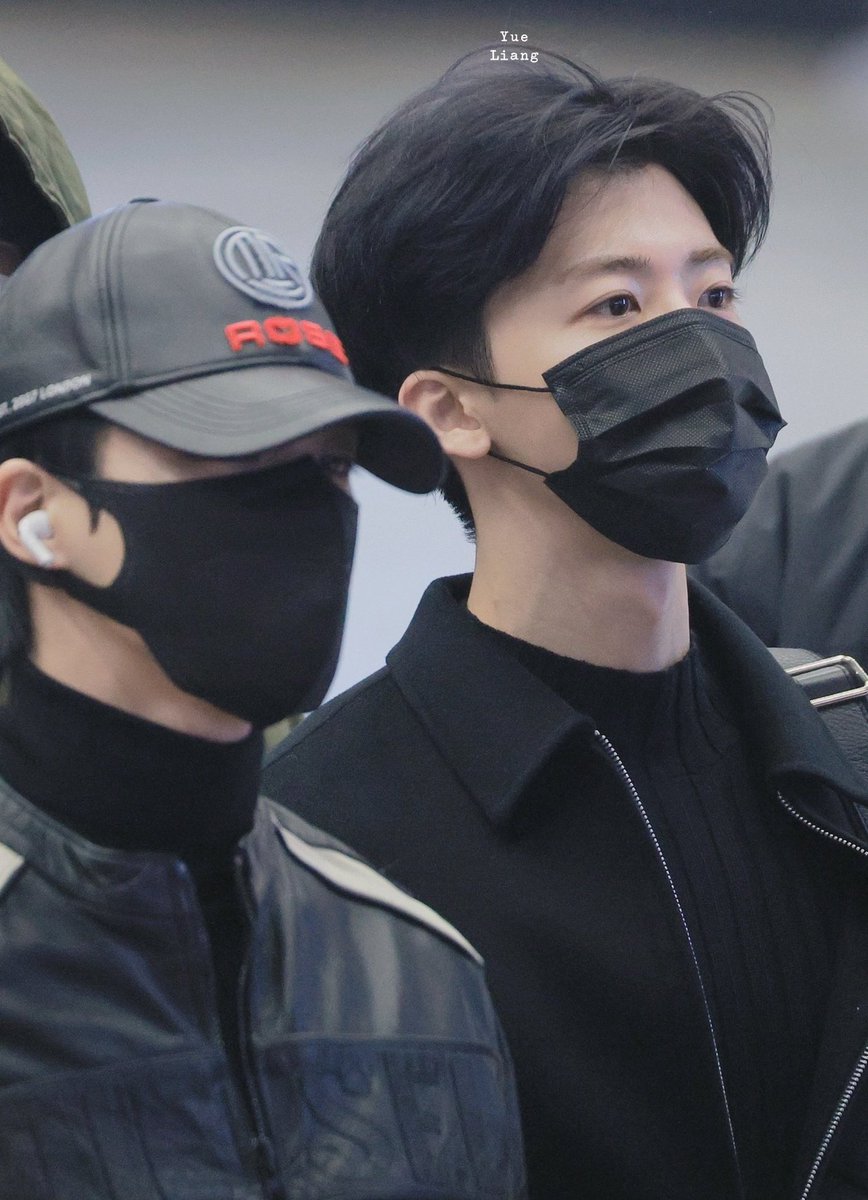 jungshasa's tweet image. our actors 📸