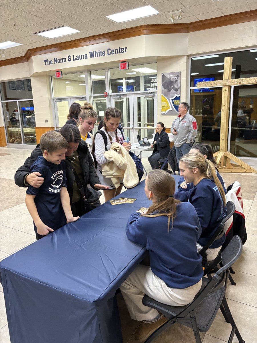 Toledo Christian Eagles Athletics tweet media