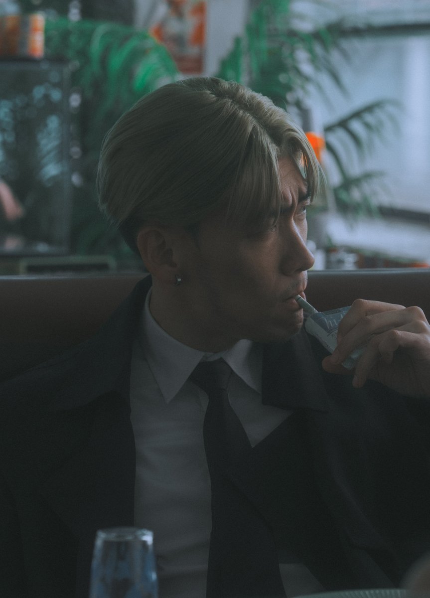 콴시...난 사실 담배를 피워본 적이 없어...