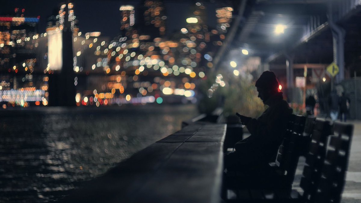 YuraForrat's tweet image. Manhattan lights 🎞️