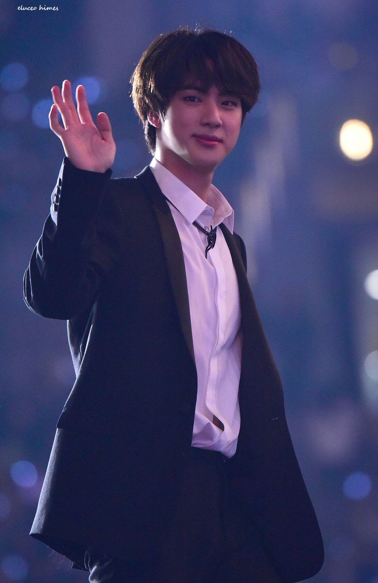 いってきまーーすっ♡
#毎日ジン君 #BTSJin #BTS
#WeLoveYouJin
……仕事にです💦