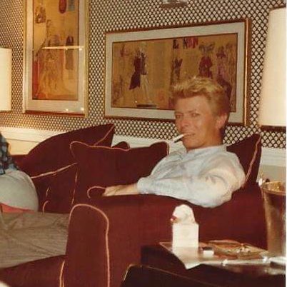 bowiesource's tweet image. 