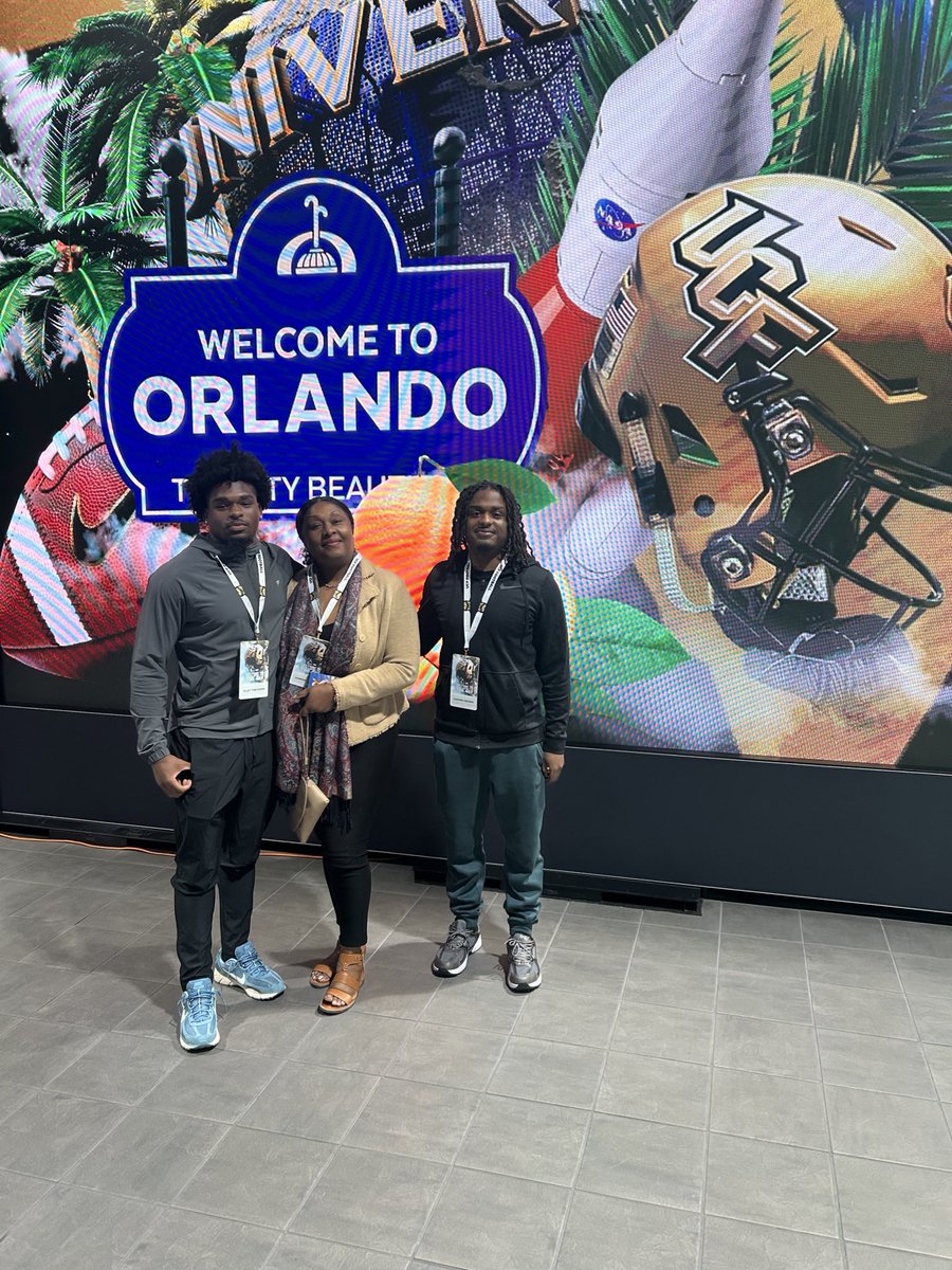 ClayThevenin's tweet image. Had a Great Time on my Official Visit to @UCF_Football @KingJB01