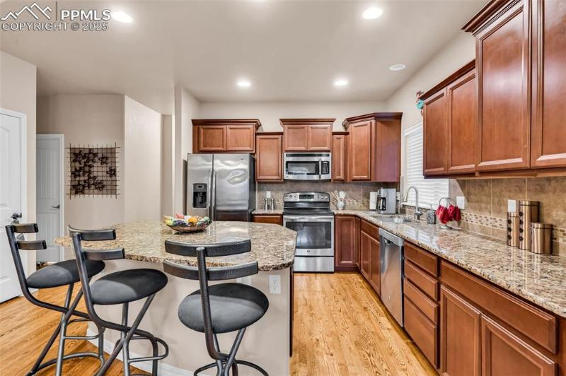 Peak_dream's tweet photo. Gold Hill Mesa home for sale! Take a look at our newest listing on the Westside of Colorado Springs:
https://t.co/9krtwG2VeZ
#Westsiders #ColoradoSprings #GoldHillMesa #HomesForSale #SpringsRealEstate #PeakDream #JustListed #CoSprings #GHMhomes #OldColoradoCity #OCChomes #COS https://t.co/15ZI5DdfRp