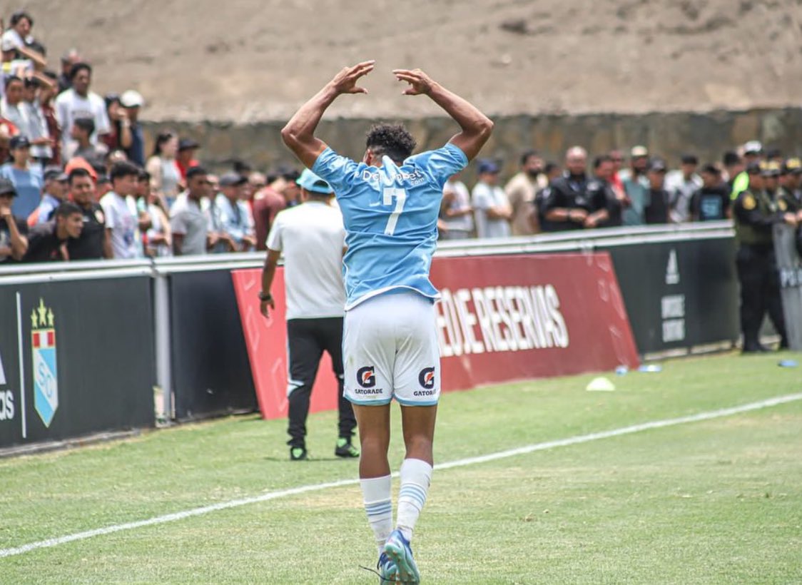 reixxcs's tweet image. #OFICIAL🚨 
A través de sus redes sociales, el Club Cusco FC anunció a Joel Herrera (21 Años) como nuevo refuerzo para esta Temporada.

➡️ La Temporada pasada jugó en Atletico Grau, donde anotó 01 Gol.

➡️ Tiene contrato con Sporting Cristal hasta fines del 2026.