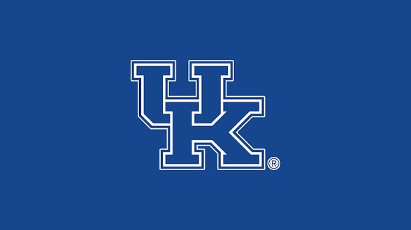 Grady_Long4's tweet photo. After a great conversation with @CoachJoeSloan I’m excited to have received an offer to Kentucky! @CoachWillStein @adamgorney @GregBiggins2 @BlairAngulo @LSHS_Football https://t.co/FfpEWIvadC