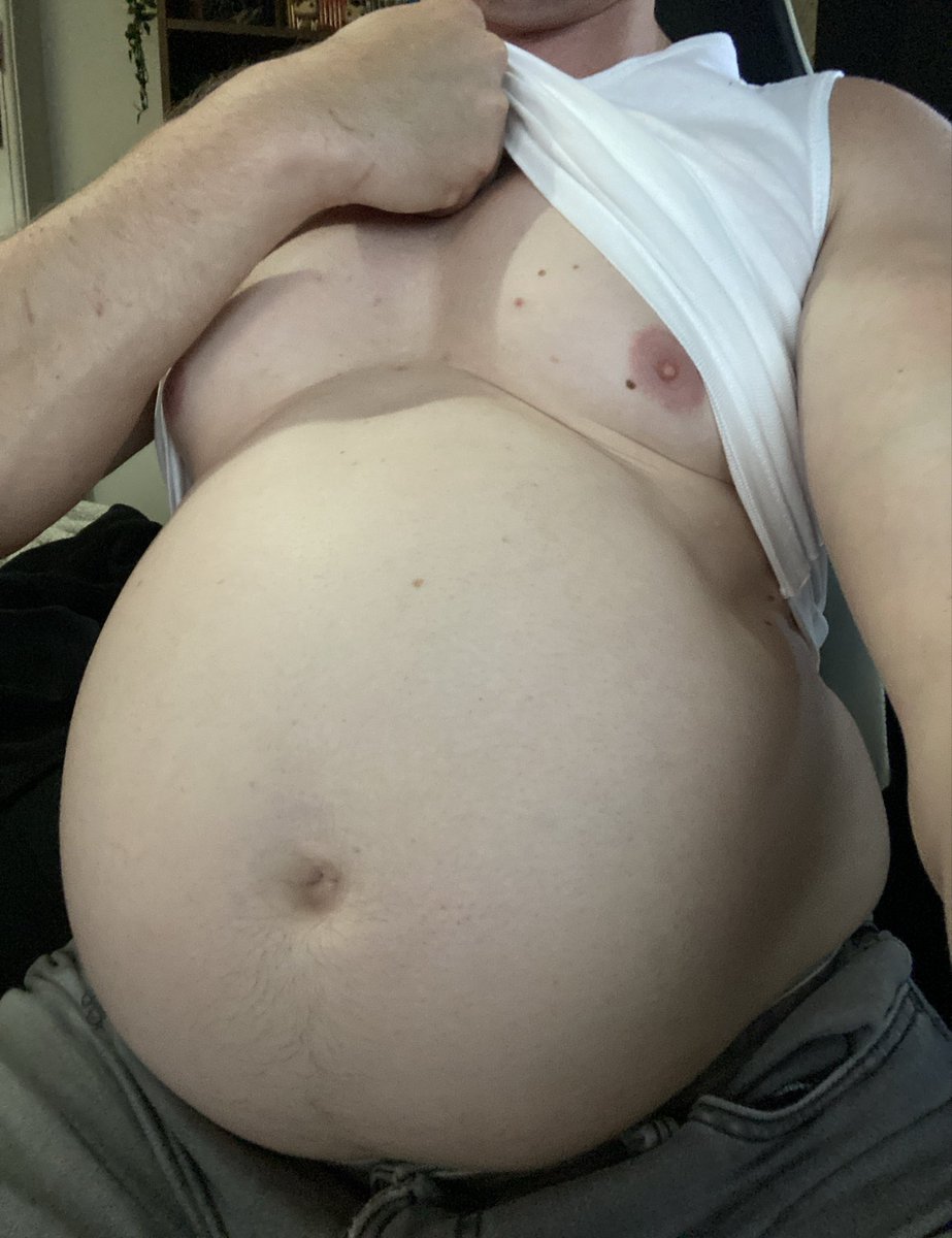 BeefcakeBelly tweet media