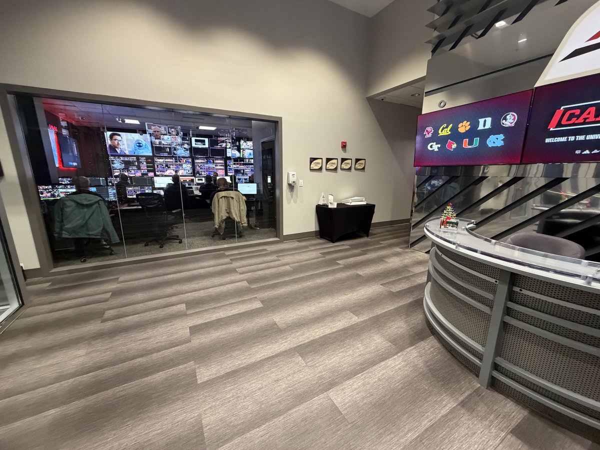 Cards TV tweet media