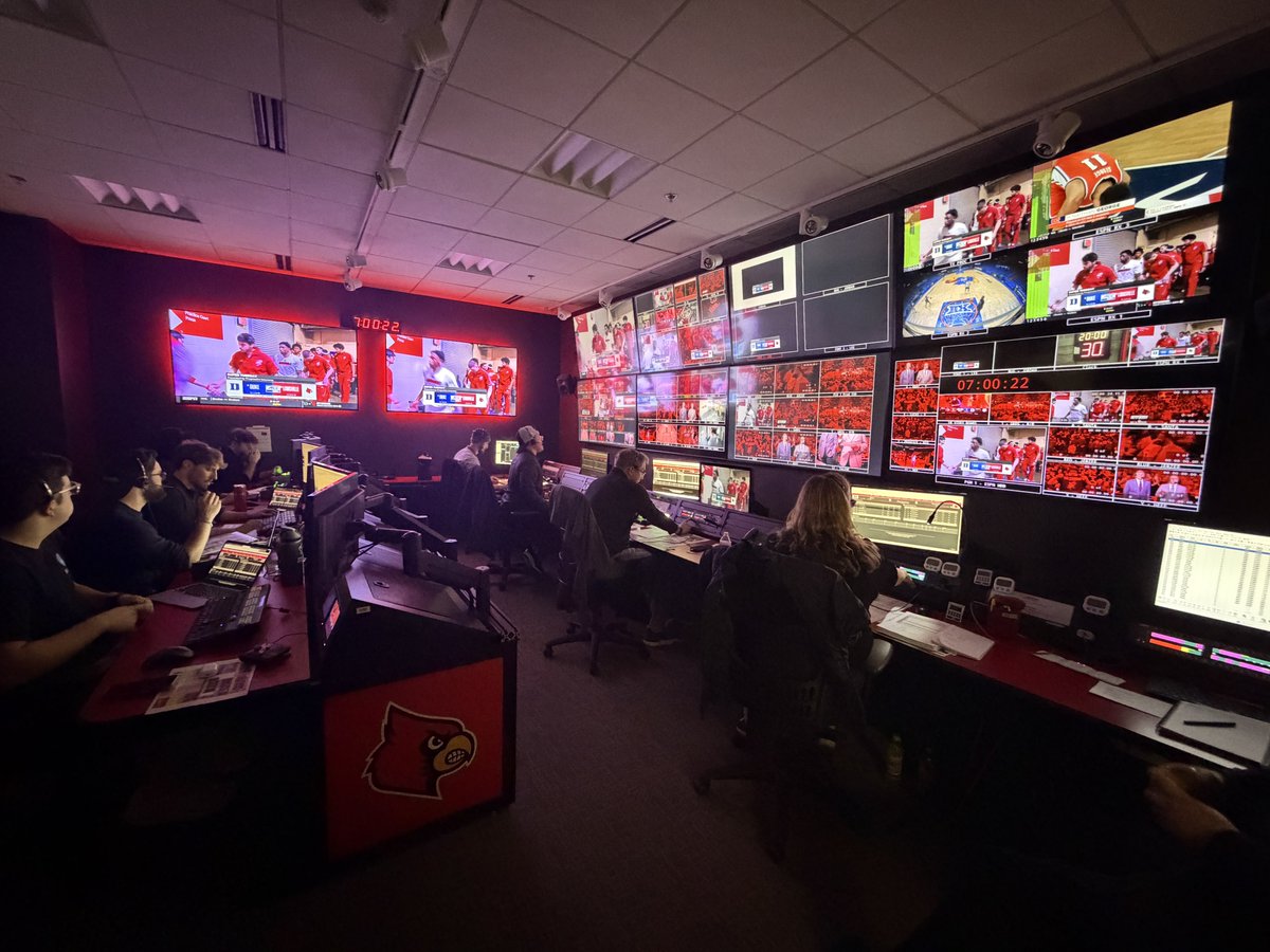 Cards TV tweet media