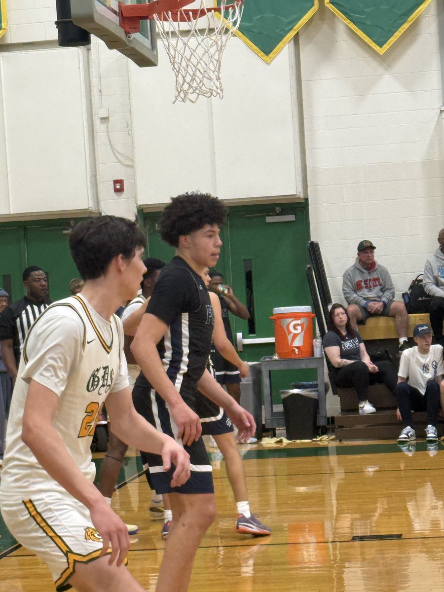 TriHoopsNet tweet media