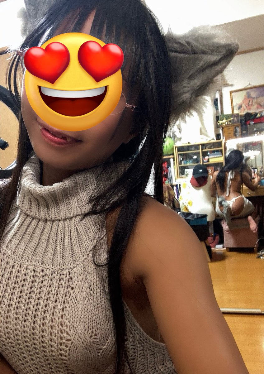 sitatarusizuku's tweet photo. 褐色肌 八重歯 メガネ 猫耳 お尻 足裏
と例のエロいセーター https://t.co/Xu08jHaX7I