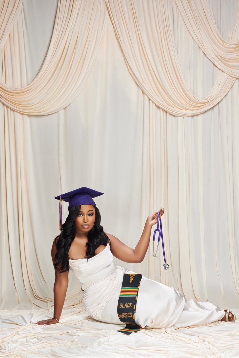 HurdleGang's tweet photo. Photos by me.🔥🎓💉

https://t.co/9uhZWHrsJz

#LSU https://t.co/6FNLtdfhu8