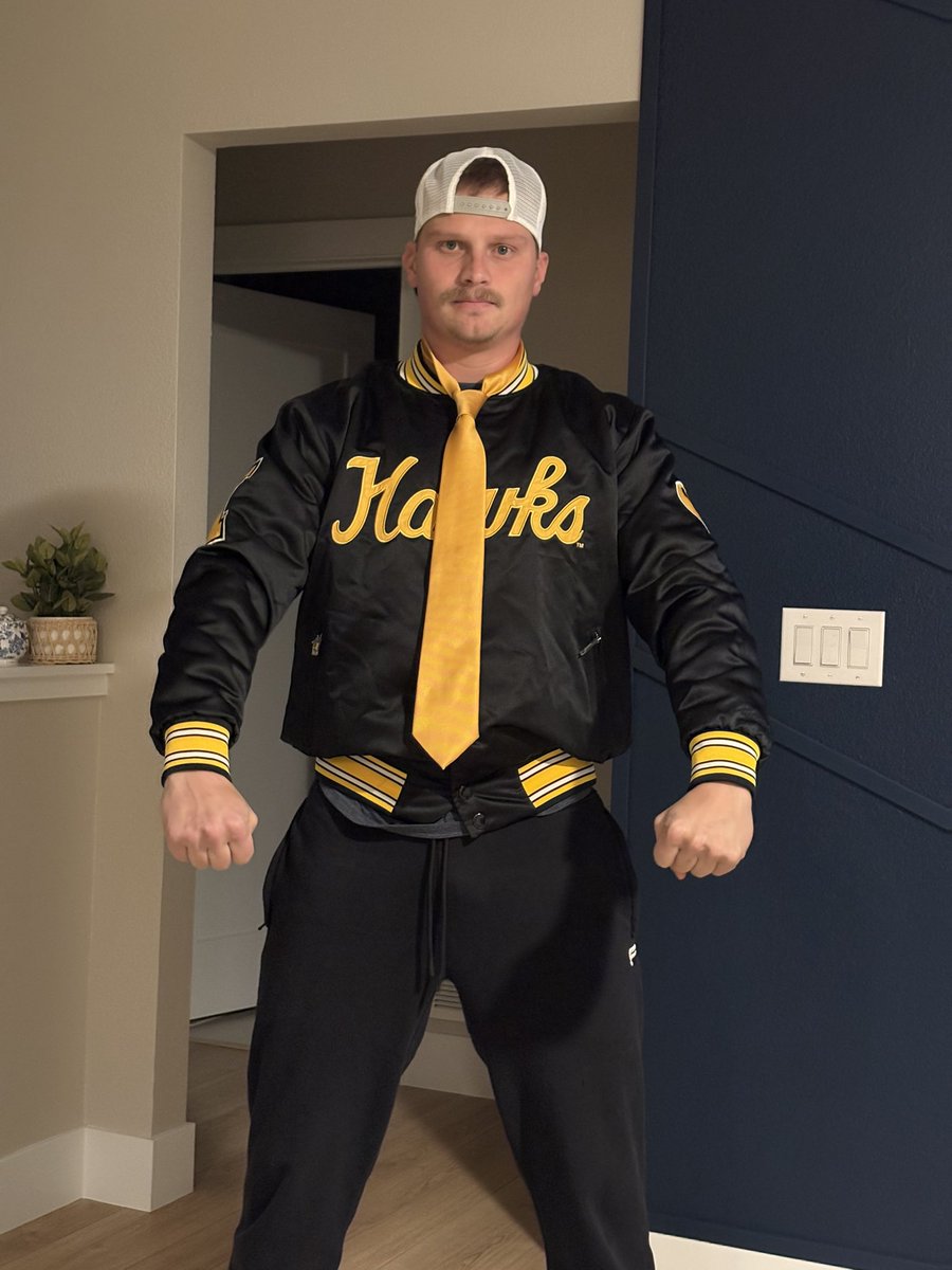 Hawkeye Nate tweet media