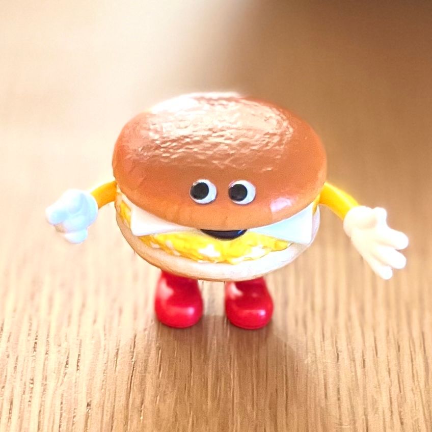 昨日やったガチャガチャ🍔
