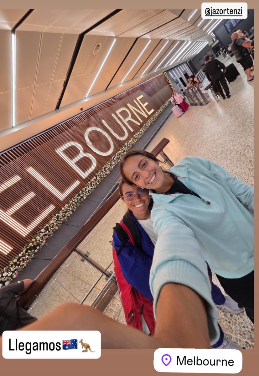 _canchacentral's tweet image. ¡LAS LATINAS VAN LLEGANDO A MELBOURNE! 🇦🇺🦘

Jazmín Ortenzi🇦🇷 y Ana Sofía Sánchez🇲🇽 ya están en Australia, a 5 días del comienzo de la qualy del AO.