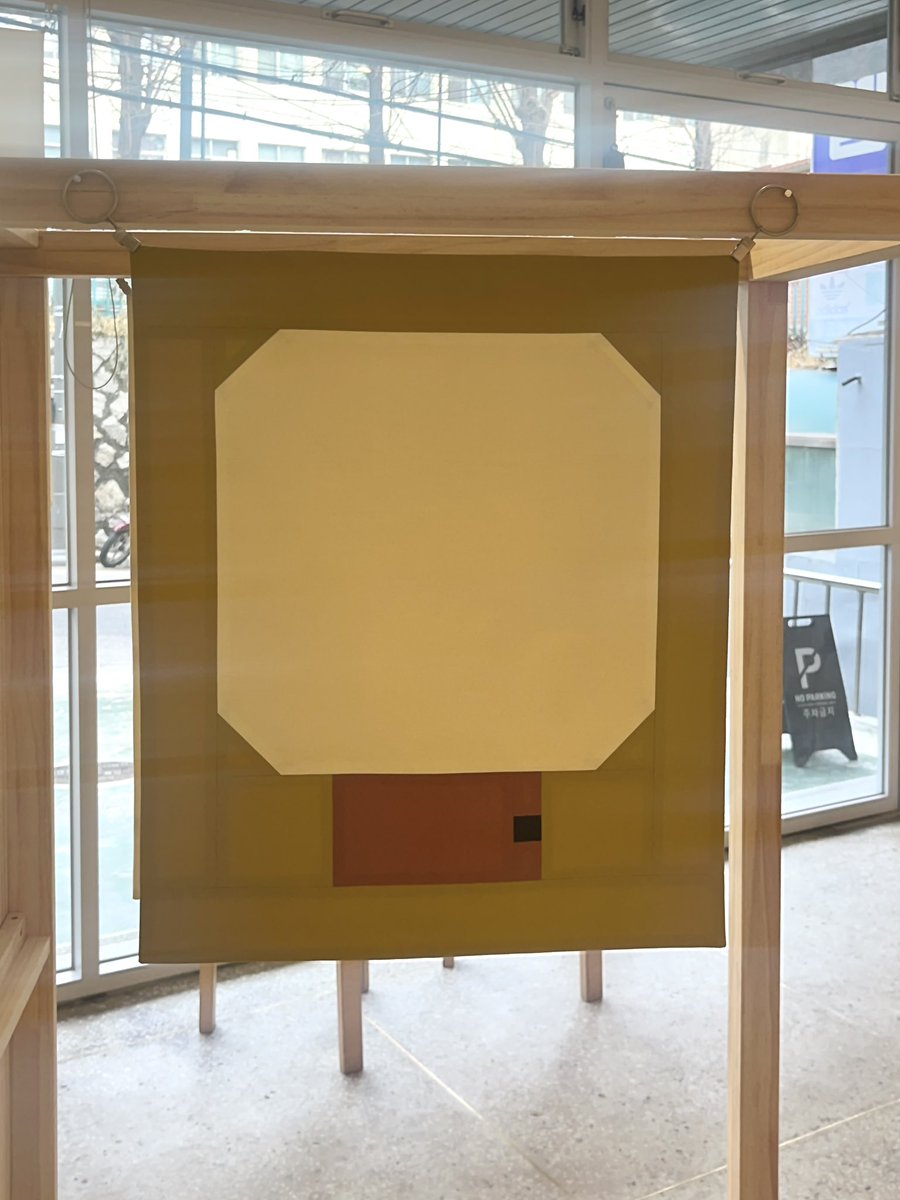 안녕하세요, 카페 후르츠 입니다 🍎

후르츠는 10시부터 (마지막 18:30)
마음이 편안해지는 공간으로 열어두겠습니다 🏡

요즘 흑백요리사를 보고 있는데요,
나이와 상관없이 좋아하는 일 앞에서 눈이 반짝이는 분들을 보며 나도 저렇게 되고싶다 하는 마음이 생기는 거 같아요

좋은 하루 보내세요 🐈